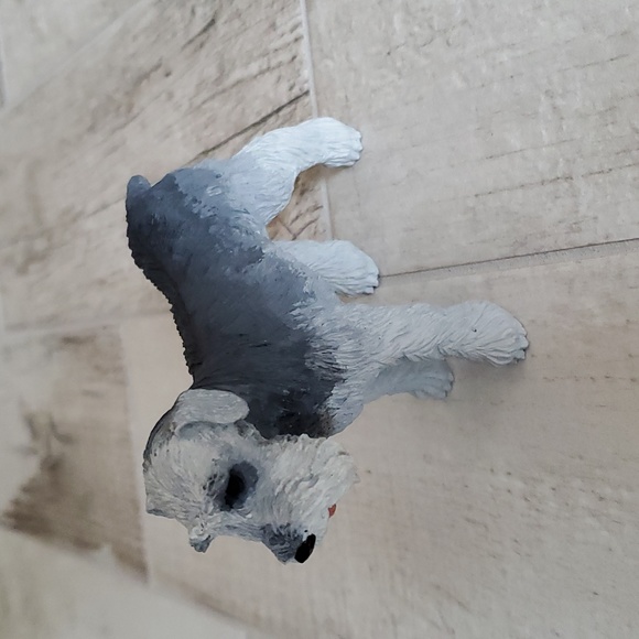 Collectible Schnauzer Dog Figurine Stone Cast Resin - Picture 7 of 8